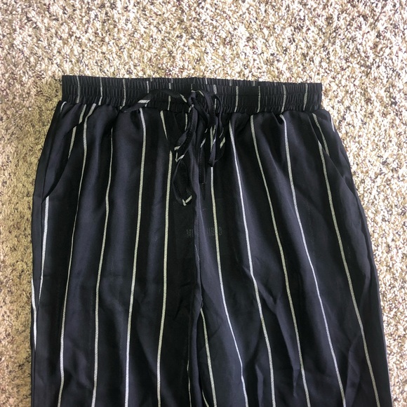 Striped pants - Picture 2 of 4